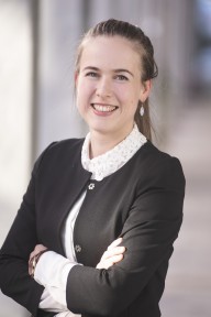 Mag. jur. Katharina Falbesoner